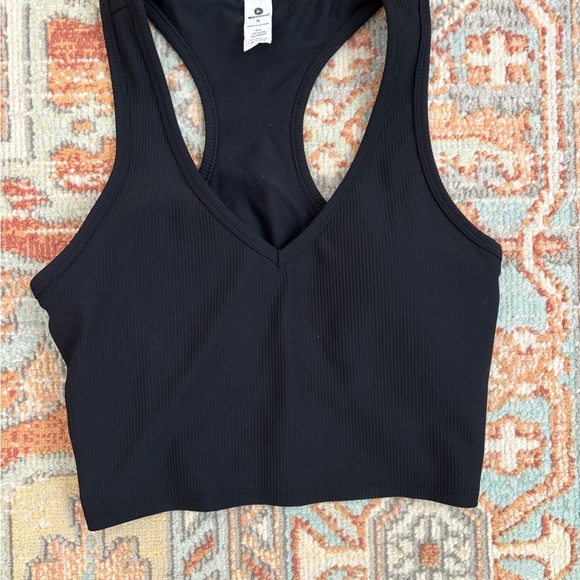 Black Sports Bra and Shorts Set in size Small from 90 degrees fitness - Picture 4 of 4